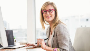 Vi hjelper med effektiv informasjonsforvaltning og etterlevelse av krav i åpenhetsloven