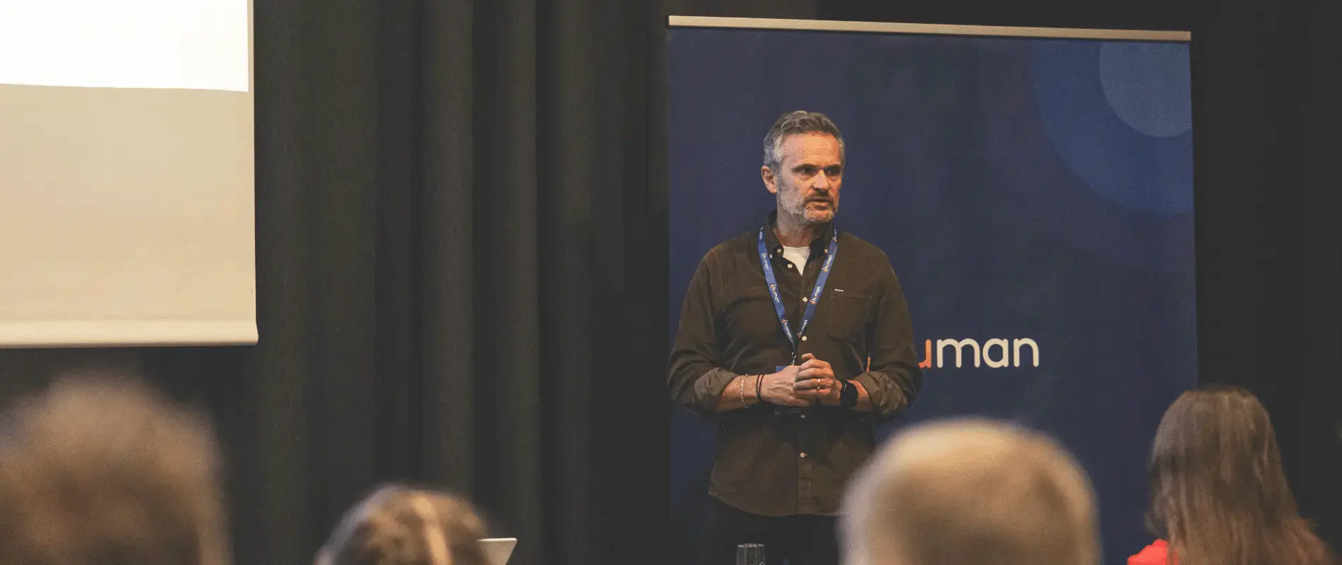 Kvalitetssjef i SINTEF, Jørn Stefanussen, viser hvordan de engasjerer medarbeidere gjennom aktiv bruk av QM365